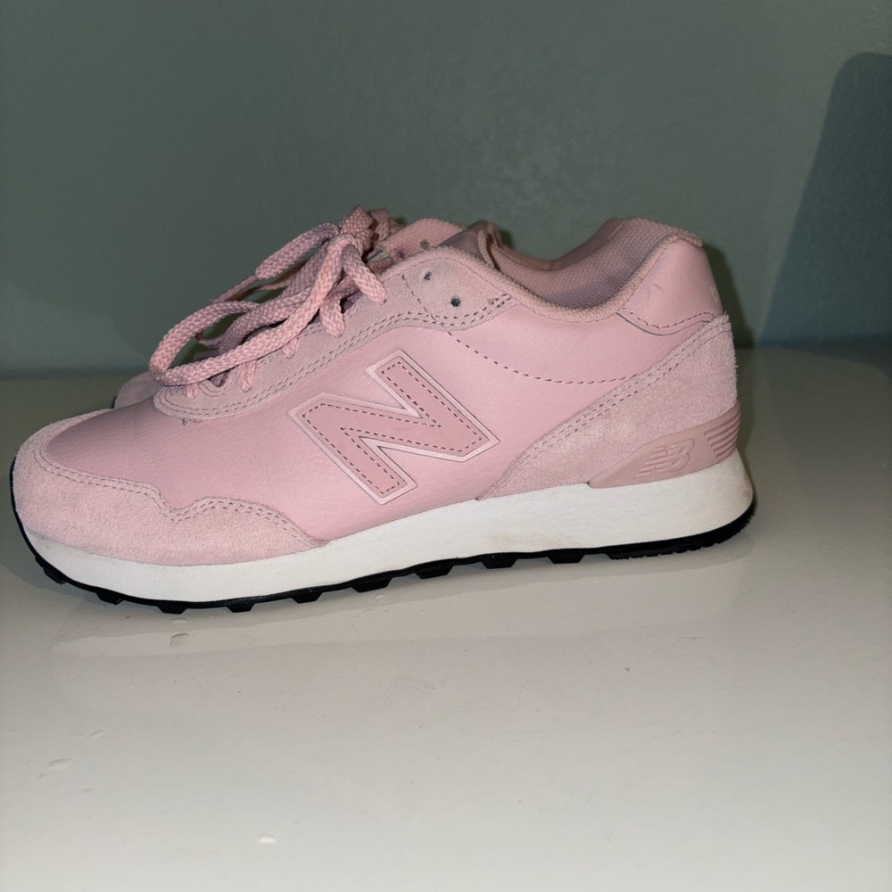 New Balance Women’s Pink 515 V3